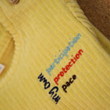 Langarmshirt mit Kinderrechte-Stickerei