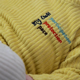 Langarmshirt mit Kinderrechte-Stickerei
