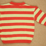 gestreifter Strick-Pullover